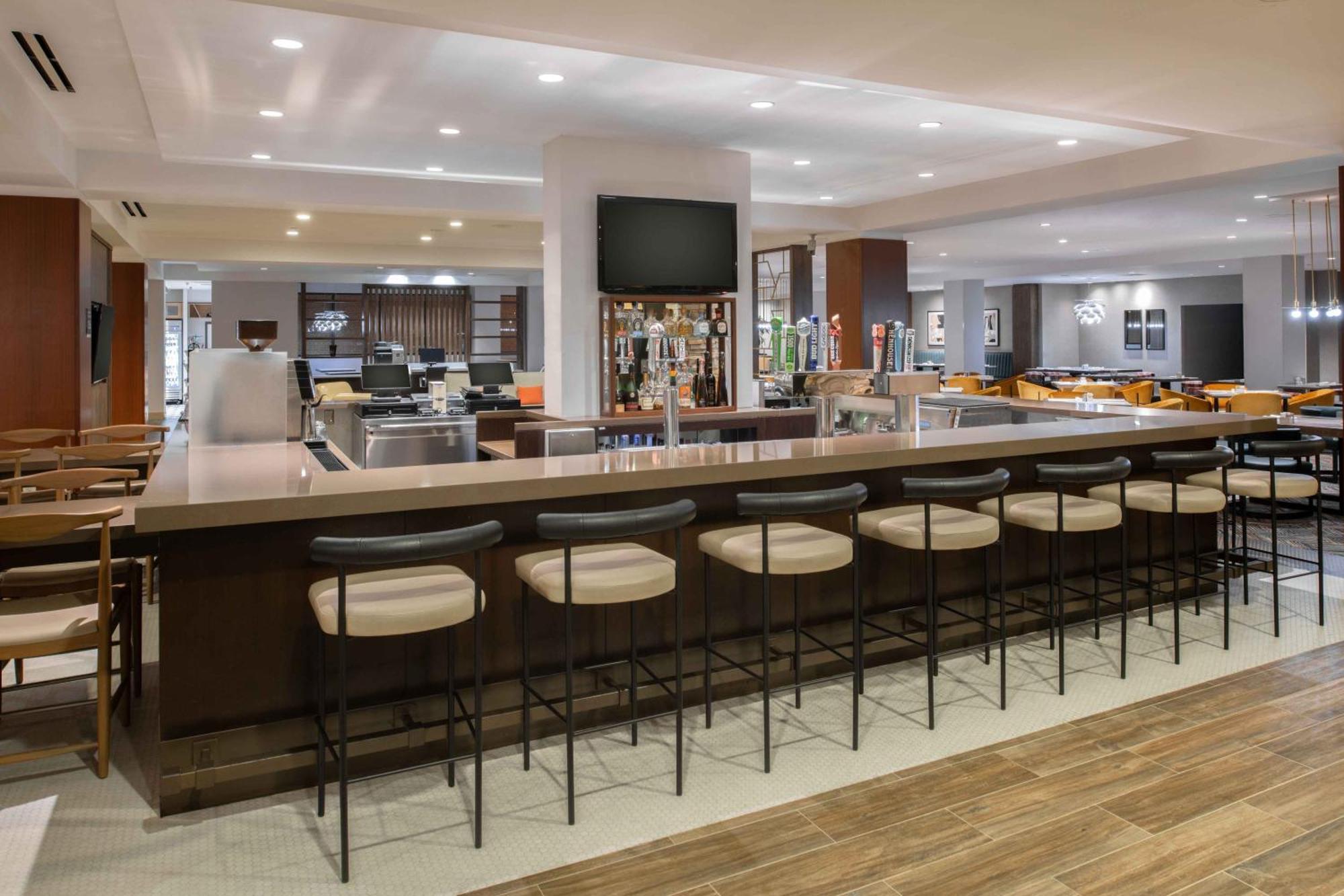 מלון ברלינגיים Doubletree By Hilton San Francisco Airport מראה חיצוני תמונה