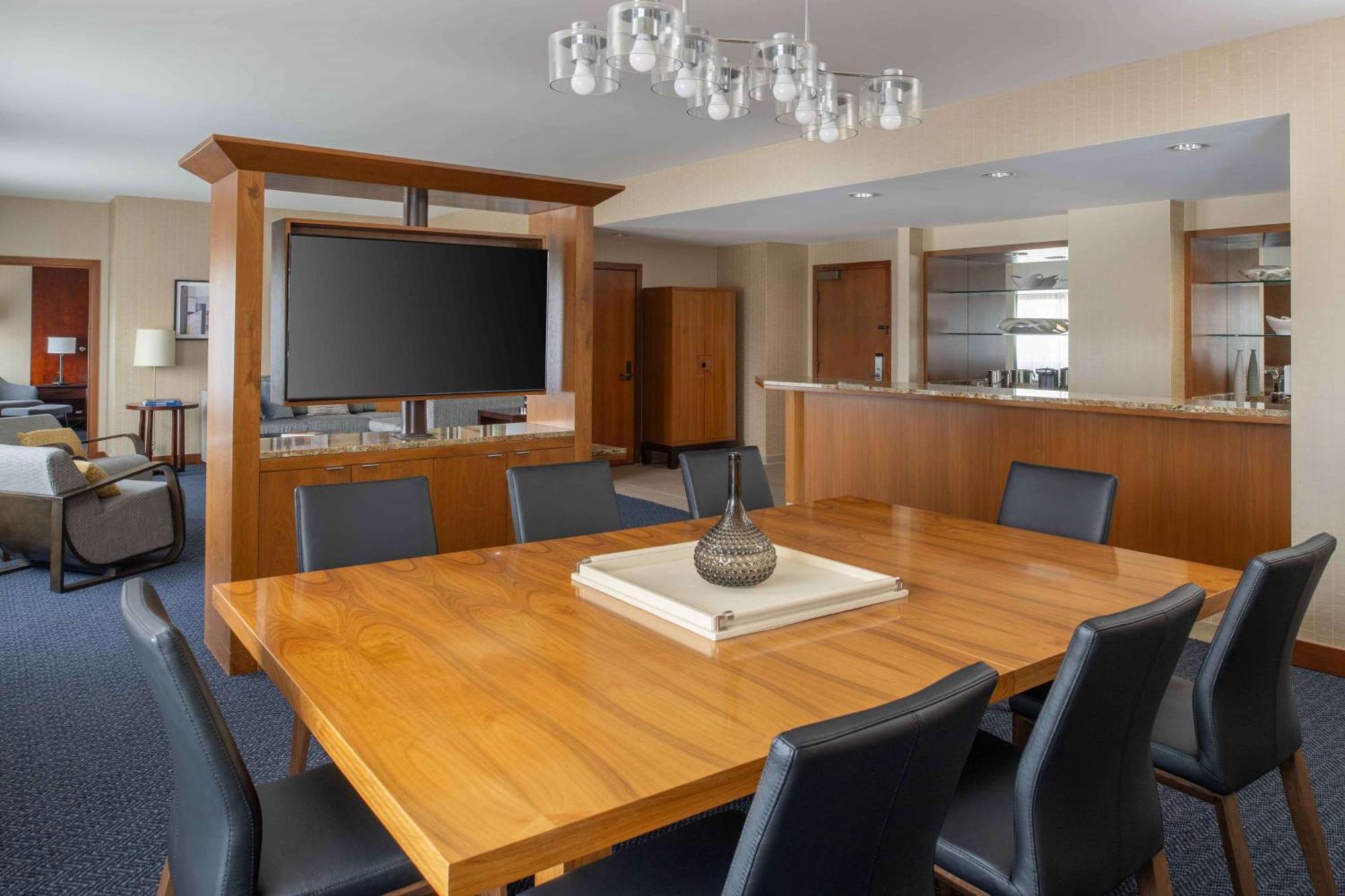 מלון ברלינגיים Doubletree By Hilton San Francisco Airport מראה חיצוני תמונה